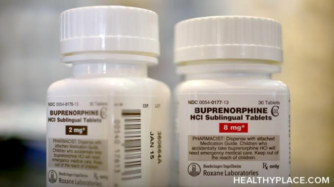 Списак лијекова против лијека на рецепт за опиоиде, њихова употреба и начин на који људи који узимају таблете против опиоида прелазе из законите употребе на злоупотребу. Детаљи о ХеалтхиПлаце-у.